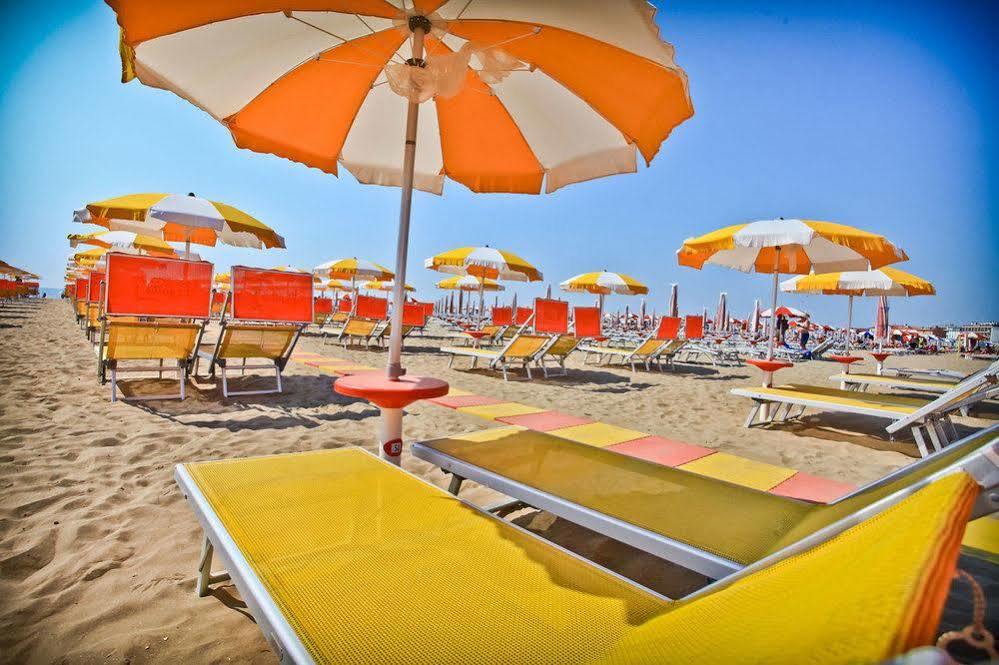 Hotel Pasha リニャーノ・サッビアドーロ エクステリア 写真